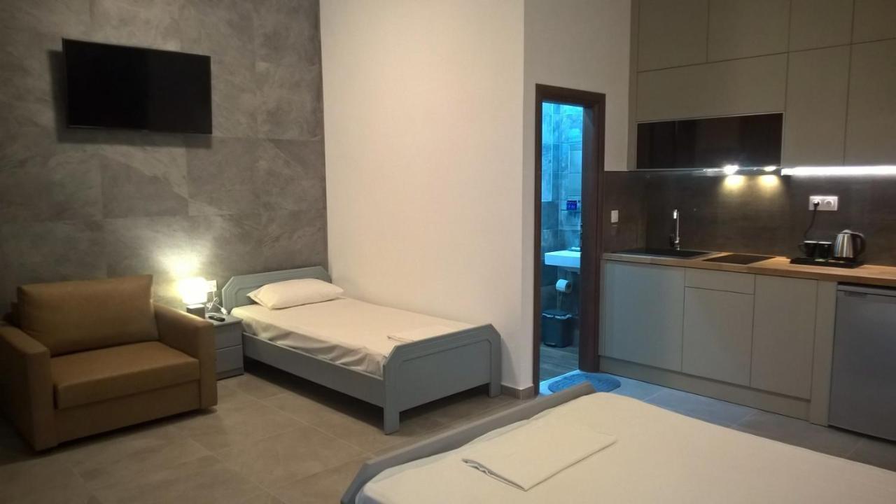 Aparthotel Oasis à Paralía Extérieur photo