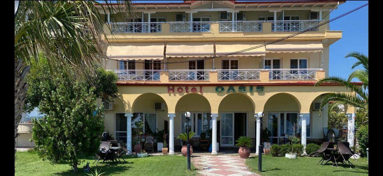 Aparthotel Oasis à Paralía Extérieur photo