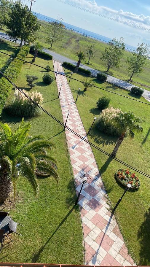 Aparthotel Oasis à Paralía Extérieur photo