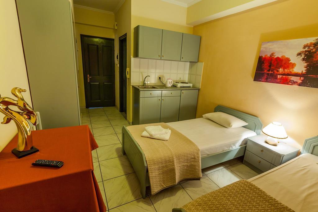 Aparthotel Oasis à Paralía Extérieur photo