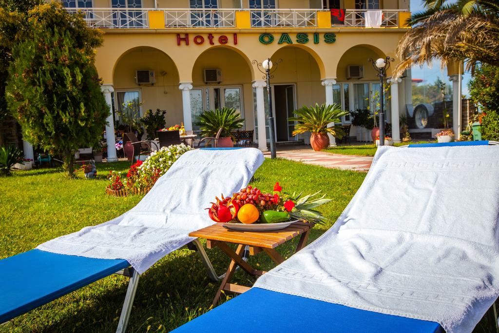 Aparthotel Oasis à Paralía Extérieur photo
