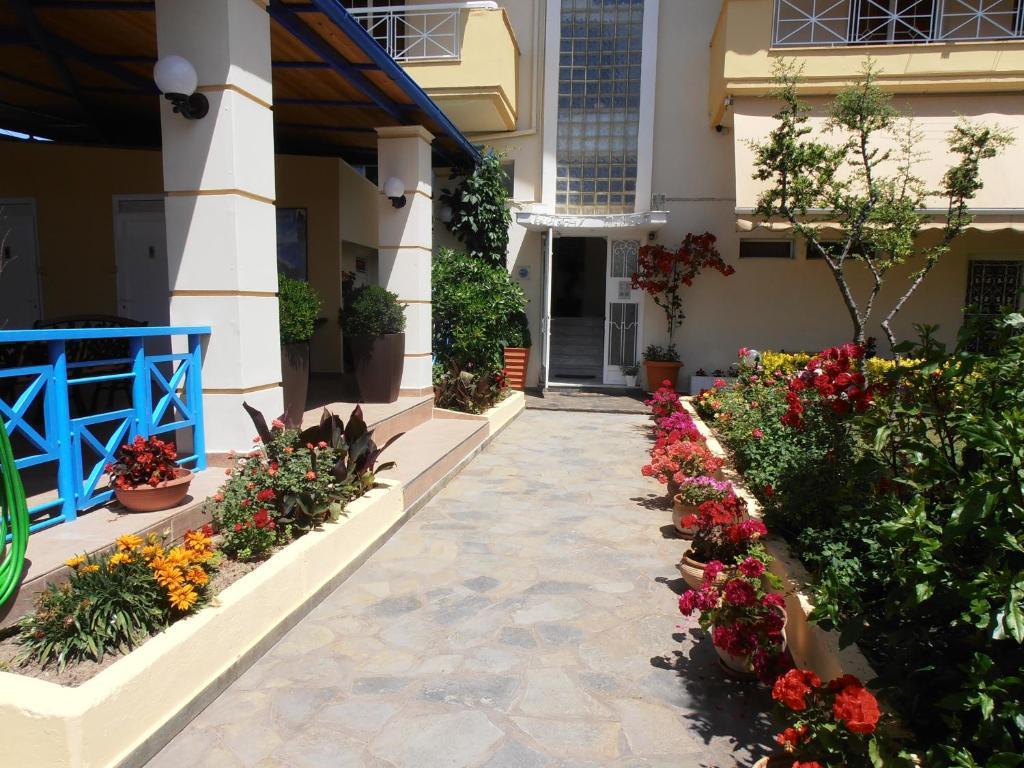Aparthotel Oasis à Paralía Extérieur photo