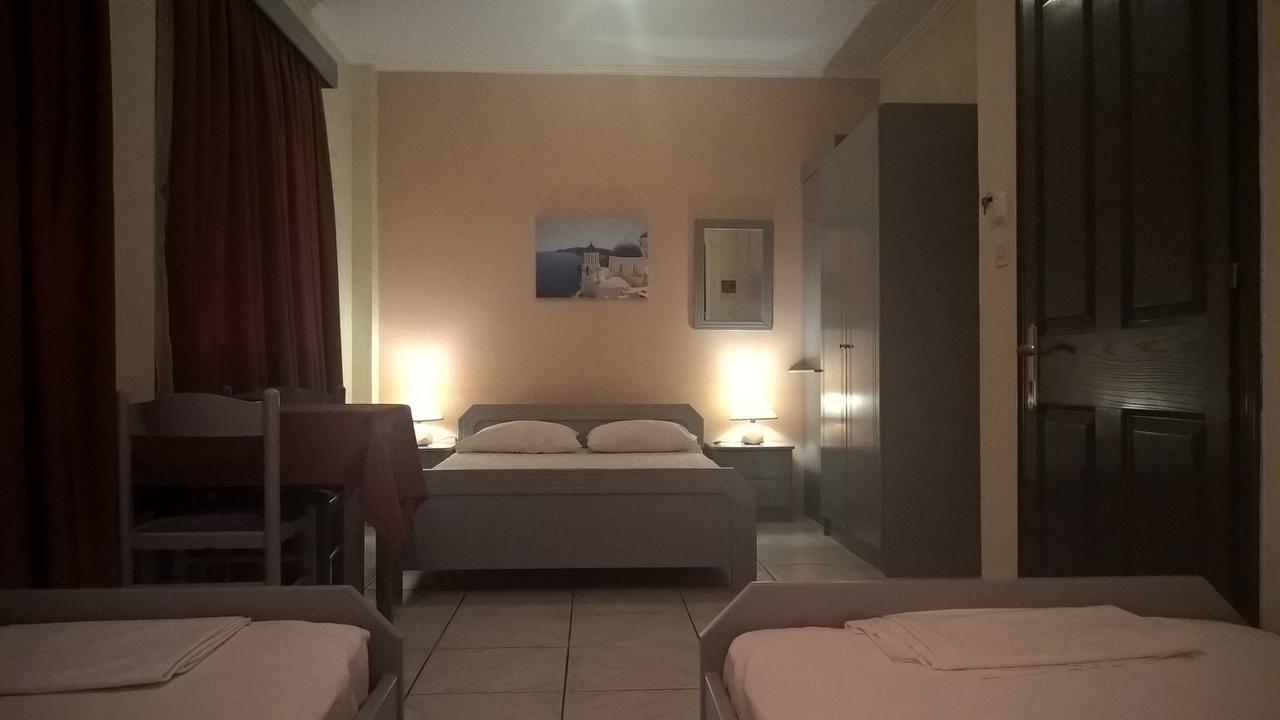 Aparthotel Oasis à Paralía Extérieur photo